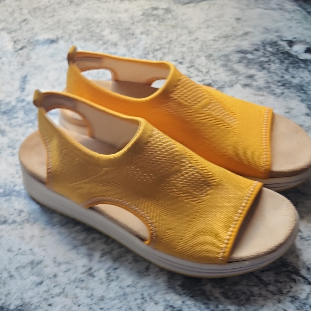 Remonte Yellow Women's Sandals